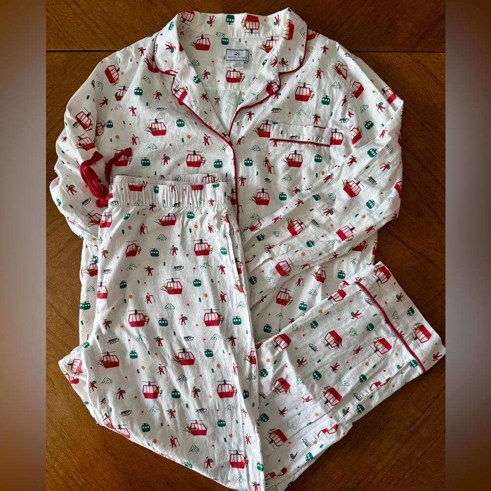 VGUC petite plume xmas women’s L